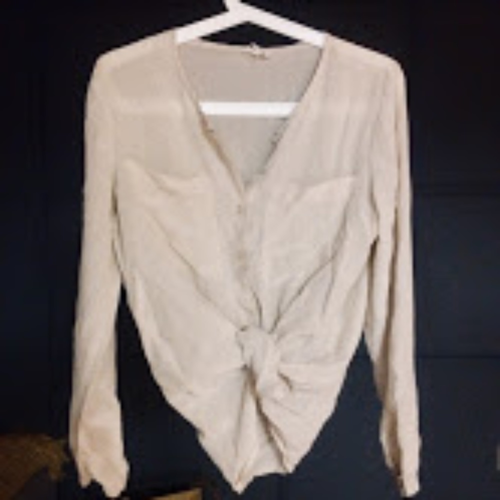 Urban Outfitters blouse great condition M - Picture 2 of 5